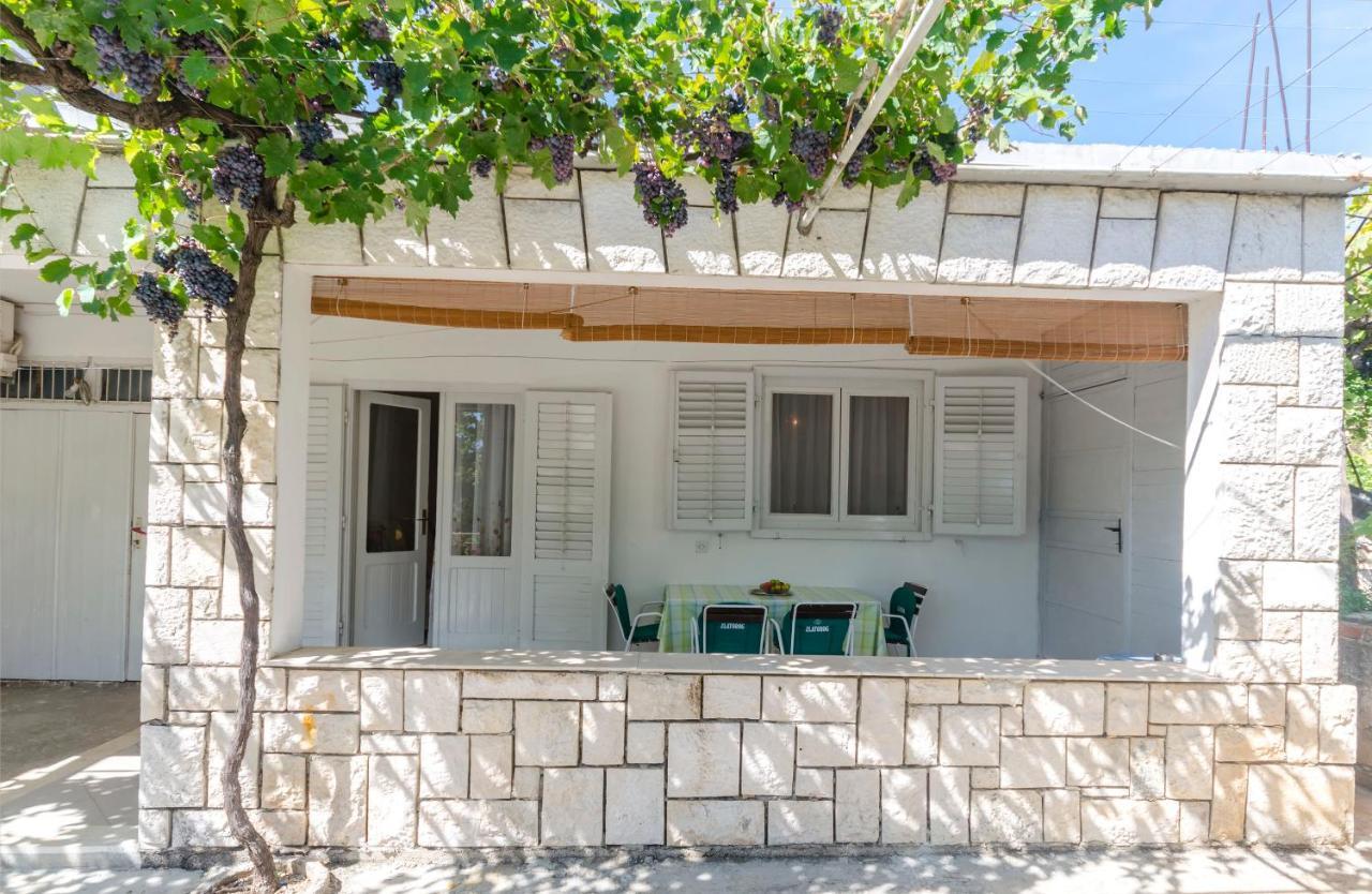 Apartment Niko Vodice Exteriér fotografie
